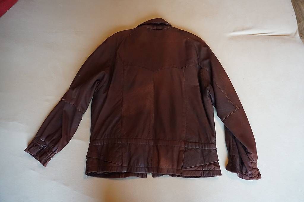 Jacken: Lederjacke Grösse 40 – Gebraucht aus Meinisberg von Faithles1 1