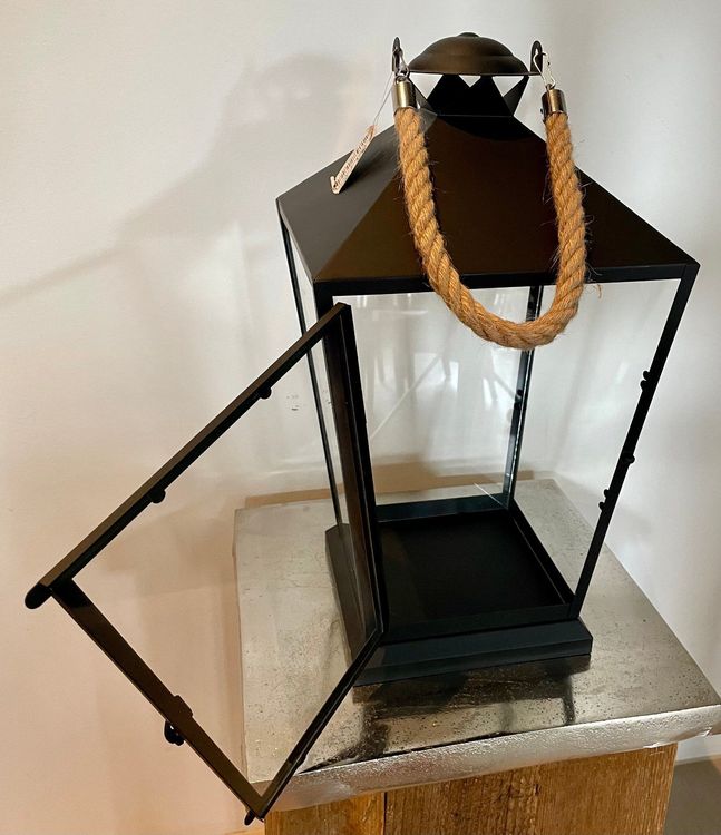 Lanternes: Edle Gartenlaterne in schwarz/Metall und Glas/Neu/OVP – Neuf avec emballage d'origine à Volketswil par rubin74 2
