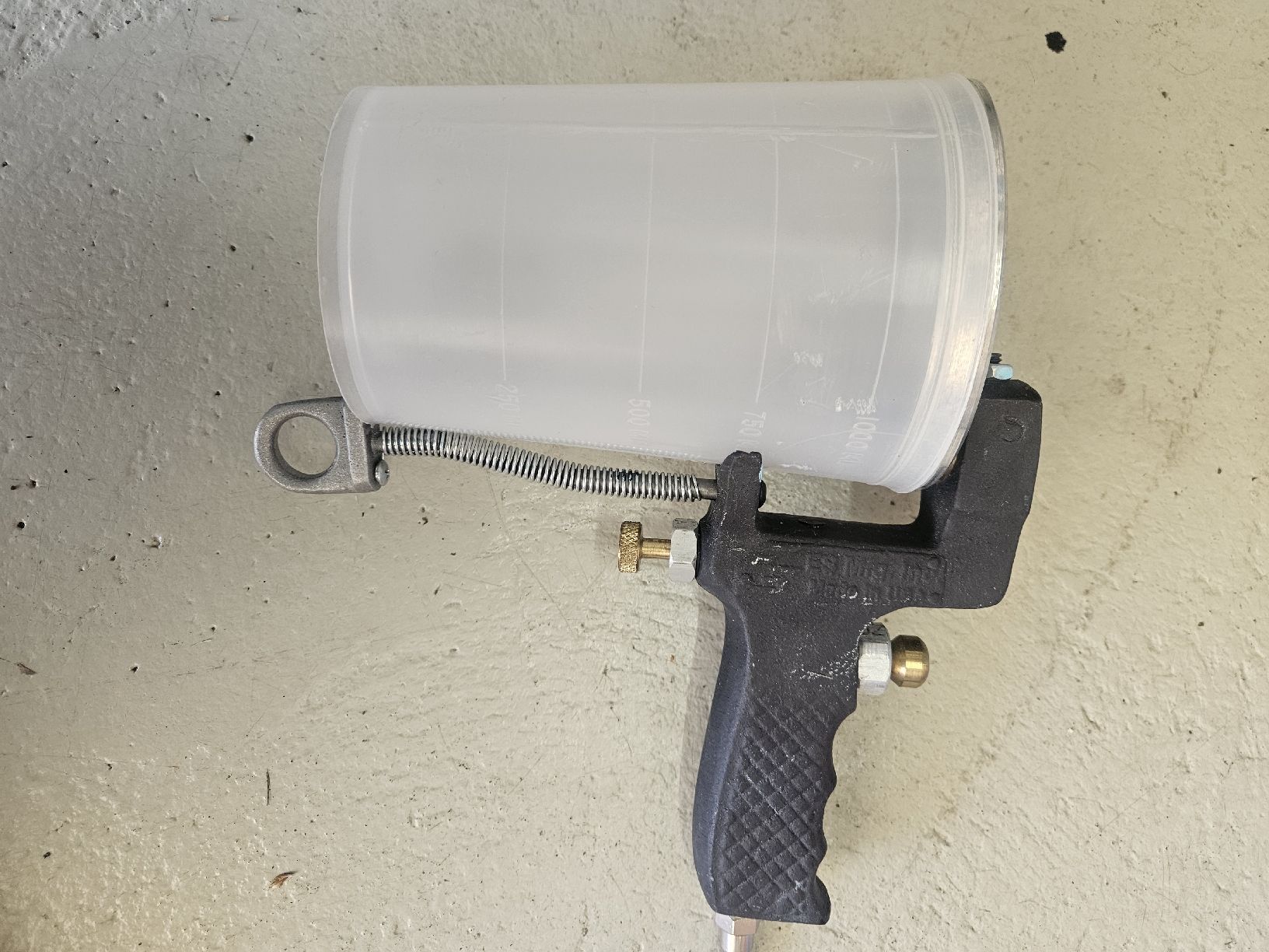 Tutti gli attrezzi: Pistolet de pulvérisation Gel coat – Nuovo (secondo la descrizione) da Miécourt venduto da Clochette23 2