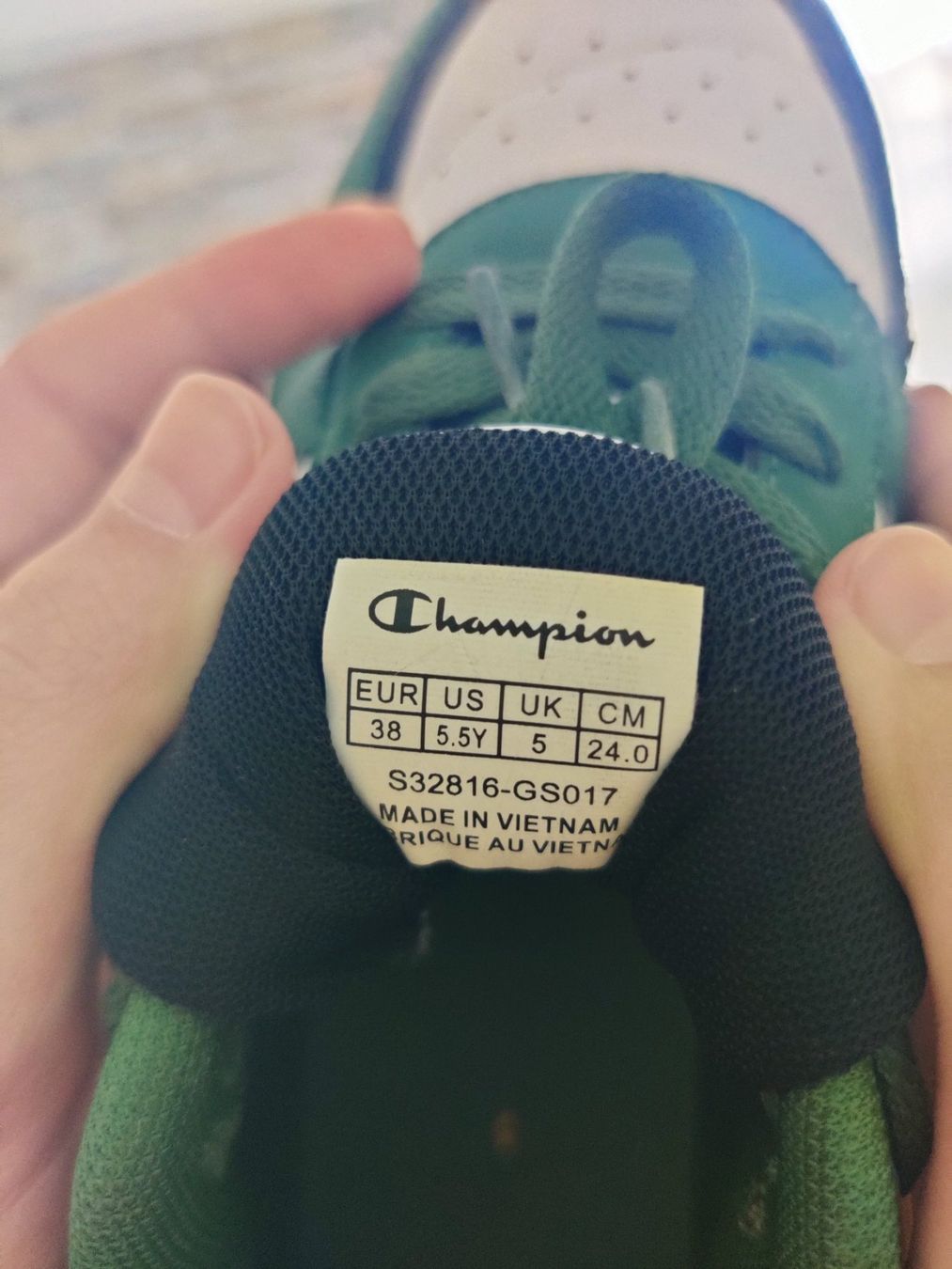 Champion Scarpe da uomo: Sneaker – Usato da Oberweningen venduto da nba_wg2f 2