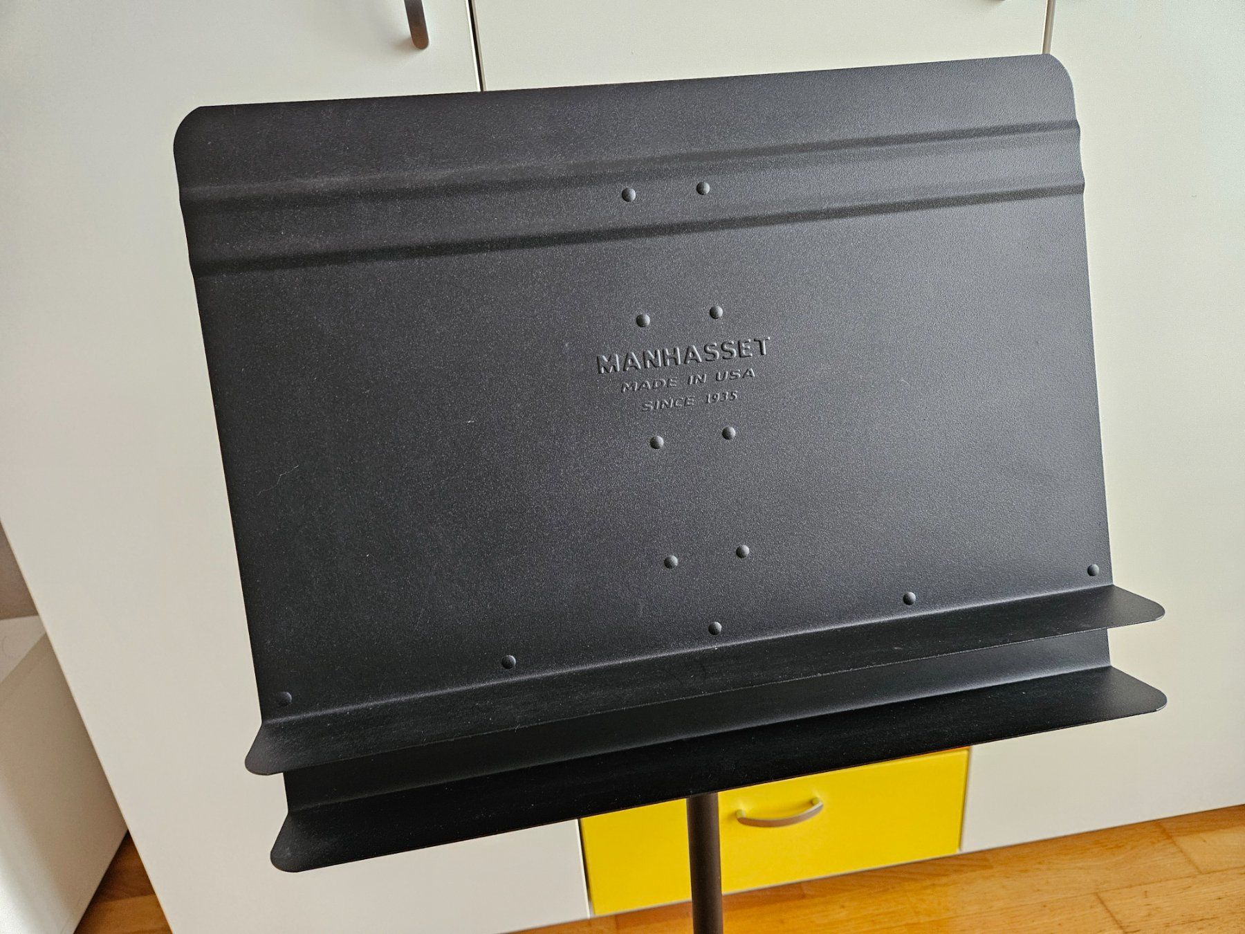 Supporti per strumenti musicali & leggii: Lutrin Manhasset – Usato da Villars-sur-Glane venduto da Bolinot 2