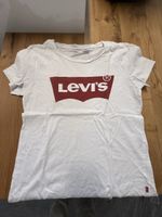 Levi's T-Shirt, Gr. M, Farbe Weiss, Schriftzug Rot
