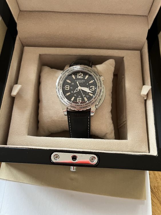 IWC Orologi: Vogard Business Officer Special Edition, wie neu – Usato da Bern venduto da Minok