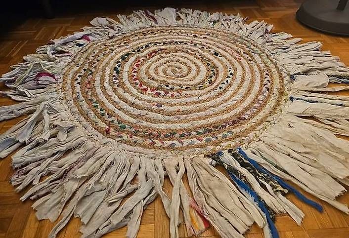 Teppiche: Tapis rond neuf artisanal – Neu (gemäss Beschreibung) aus Versoix von Leana8