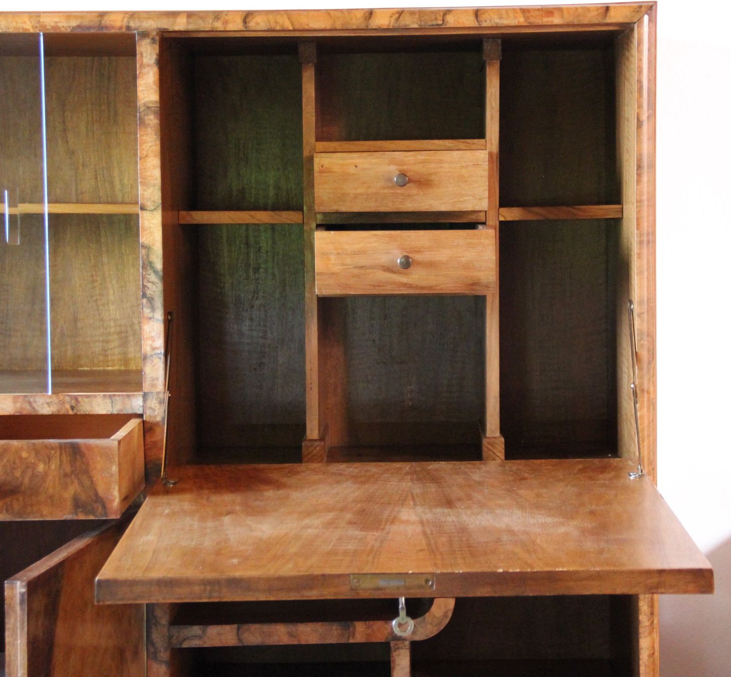 Scrivanie: Meuble-secrétaire avec vitrine – Usato da La Cure venduto da Swiss_glider 2