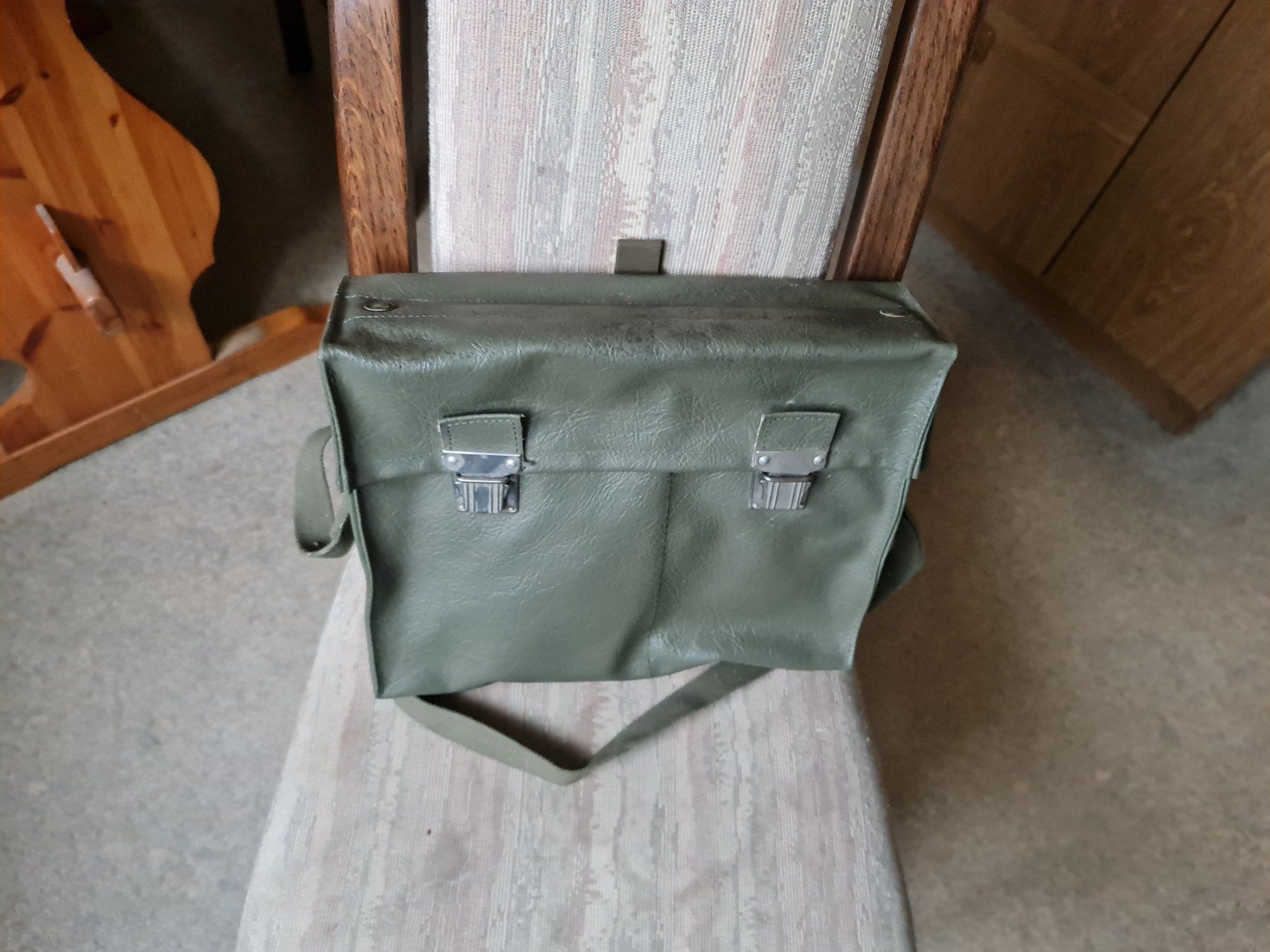 Borse: Zwei Lebelflaschen in Sanitetertasche – Usato da Sins venduto da tomeks 6