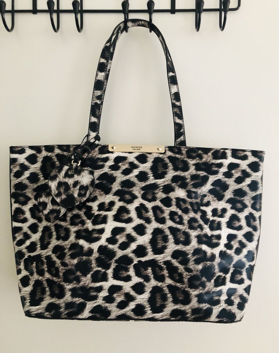 Guess Borse da donna: Guess Shopper Tasche Leo-Optik – Nuovo e nell'imballaggio originale da St. Gallen venduto da Allegra_blue