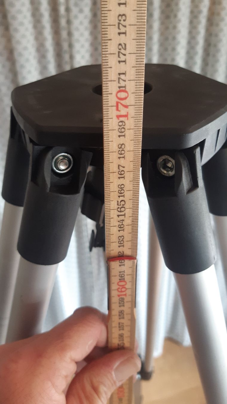 Treppiedi & Teste: Lehmann Stativ, mit Tasche – Usato da Oey venduto da Parkplatzbrocki 3