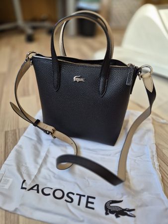 NEUE LACOSTE TASCHE