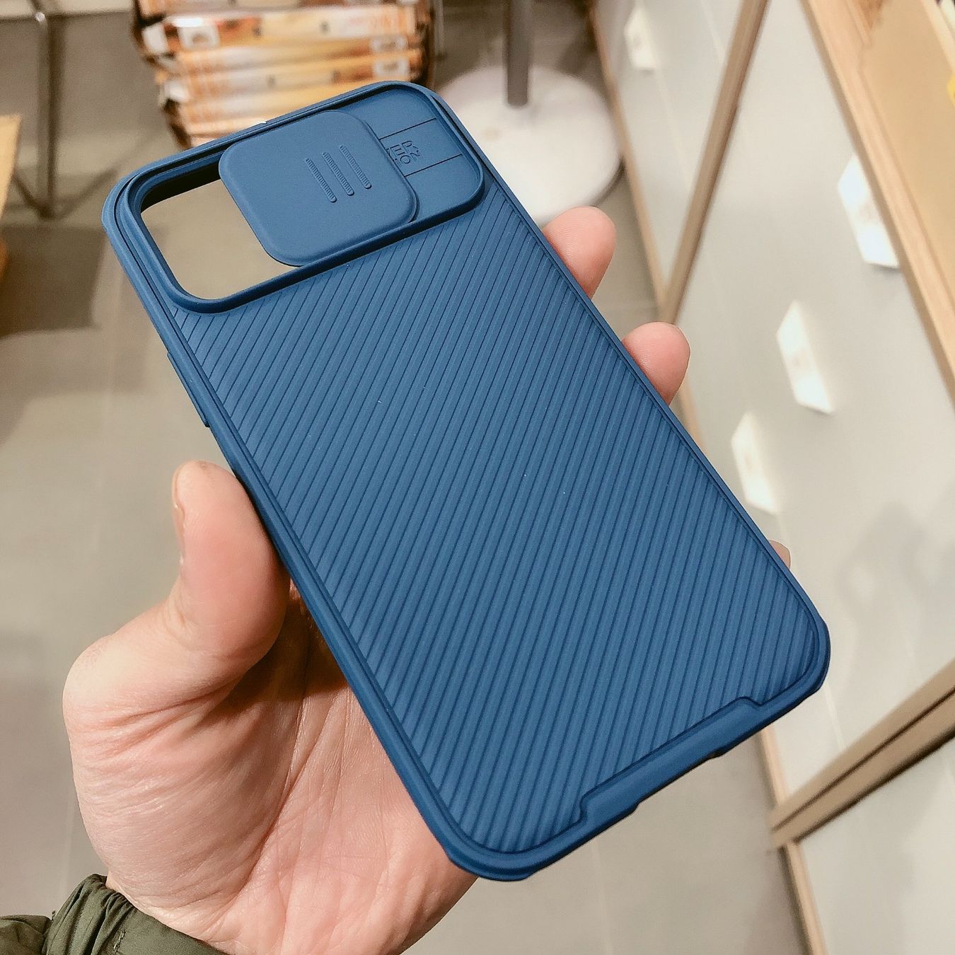 Coques & Protection écran: iPhone 12 pro/12 - etui avec protection camera amovible – Neuf avec emballage d'origine à Morges par DigiAC 4