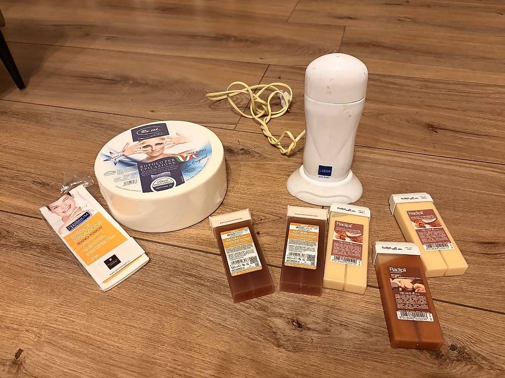 Altro per la cura del corpo: Haarwachsset – Usato da Therwil venduto da Simoliveri