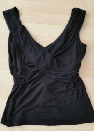Schwarzes Sommertop mit Raffung Gr. M/38 - elegant!