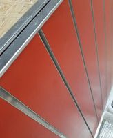 Rote Ladenbauwand mit Zubehör,Top Zustand,Schnäppchen!