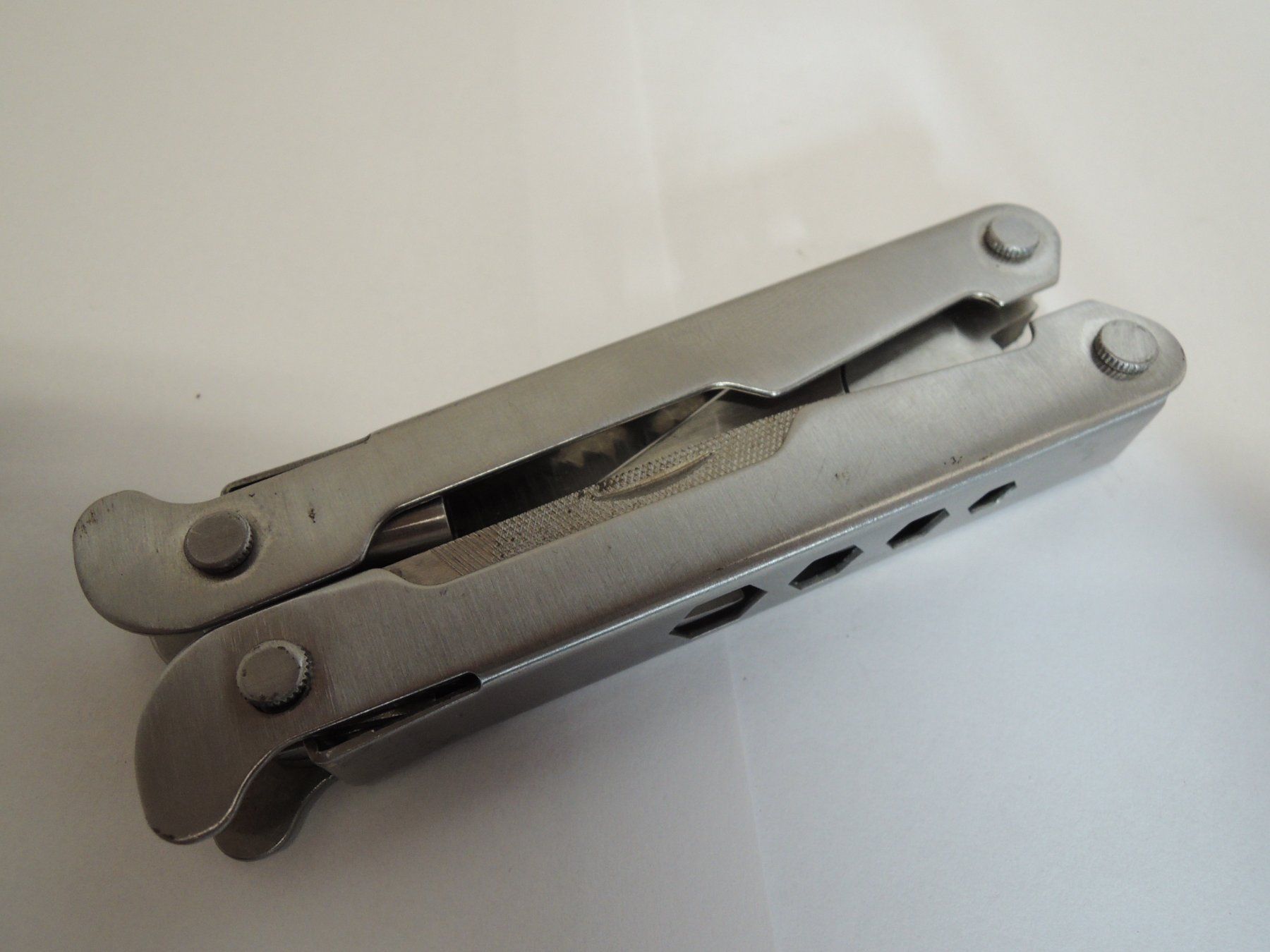 Uniformen: NEUES Messer, Zange, Universalwerkzeug – Neu (gemäss Beschreibung) aus Uznach von Othmar52 5