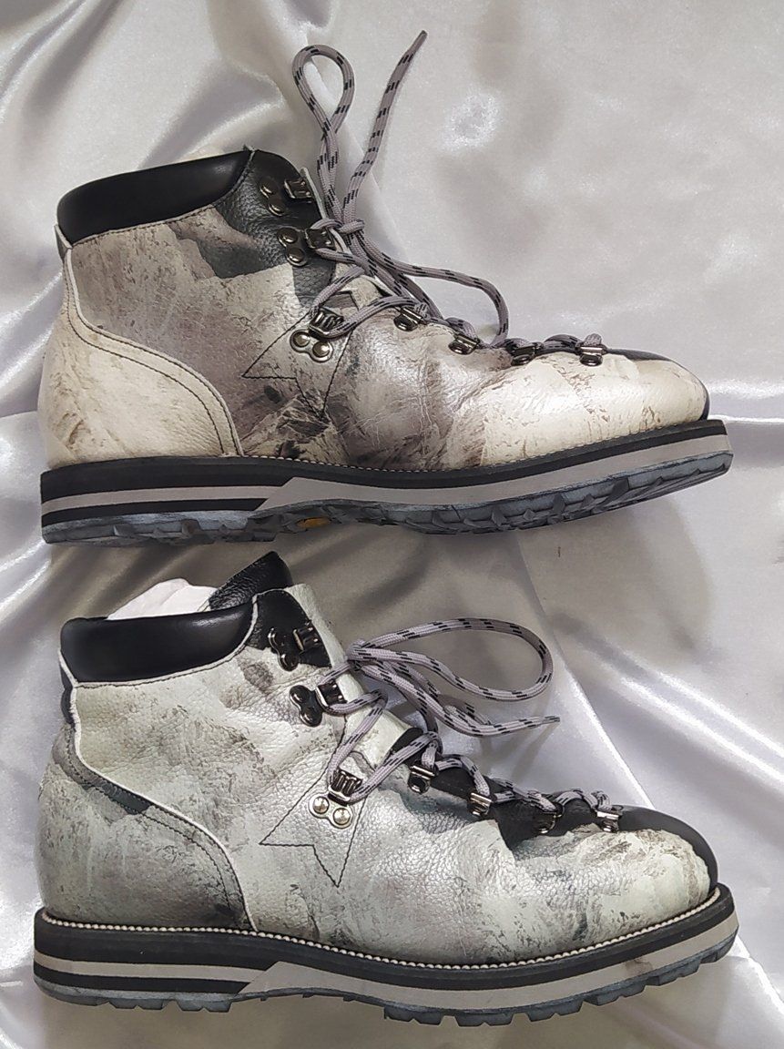 Moncler Chaussures hommes: Moncler x Dan Holdsworth Blackout Collection Boots – Neuf (Voir description) à Arlesheim par Jokerman69 2