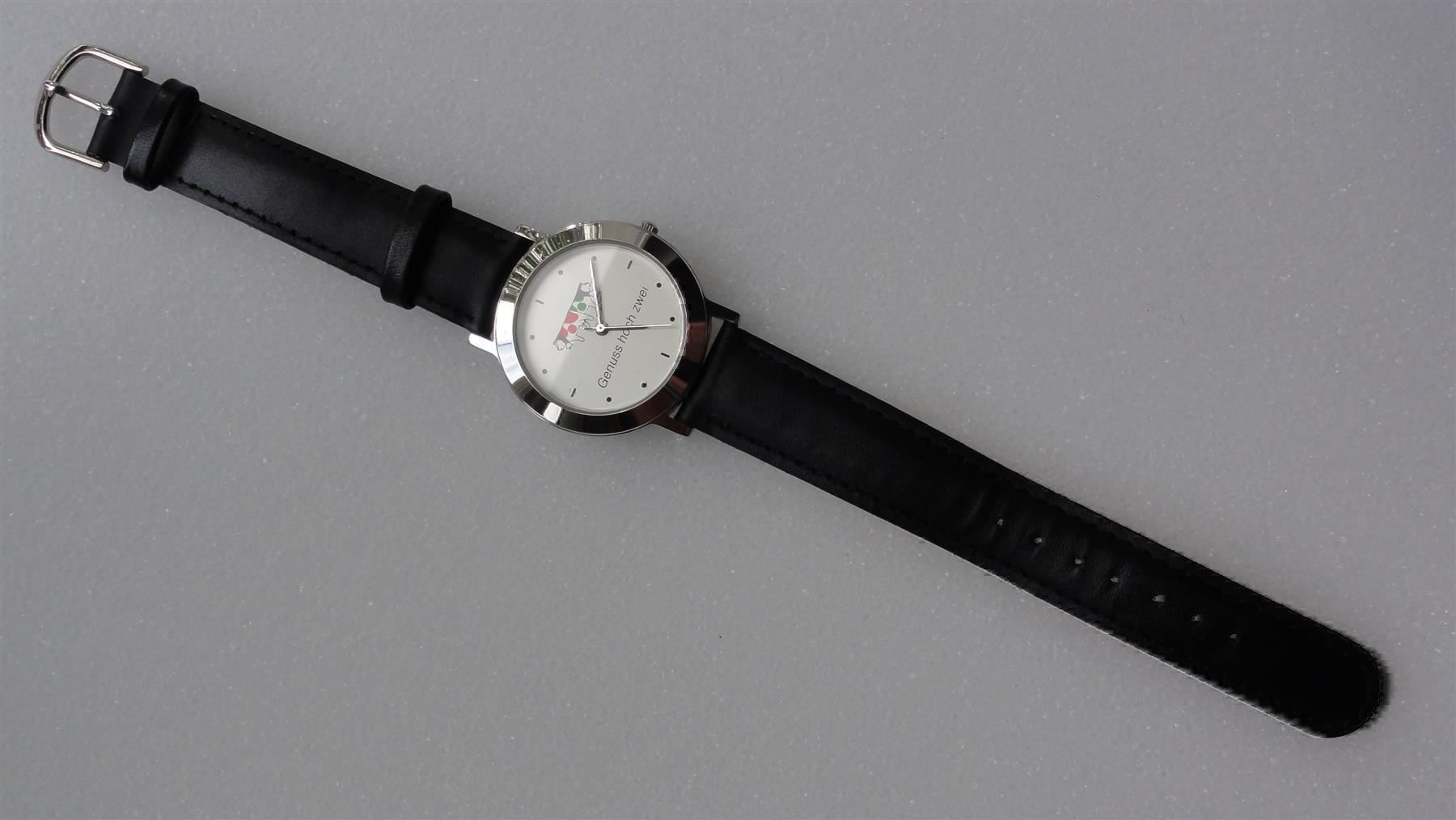 Armbänder & -reifen: Herrenarmbanduhr Lederband Uhrenbox – Neu (gemäss Beschreibung) aus Frauenfeld von ZAZ12 9