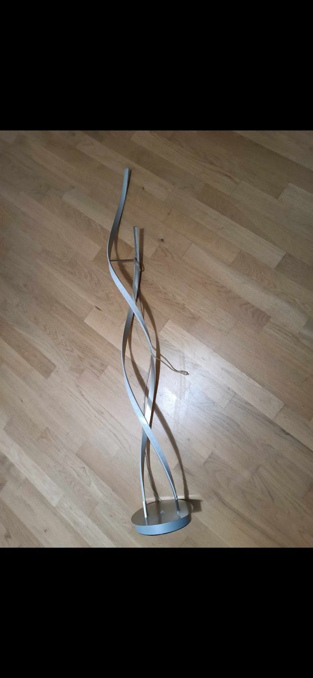 Lampen: Ständerlampe – Gebraucht aus Gossau SG von mic_2g8x