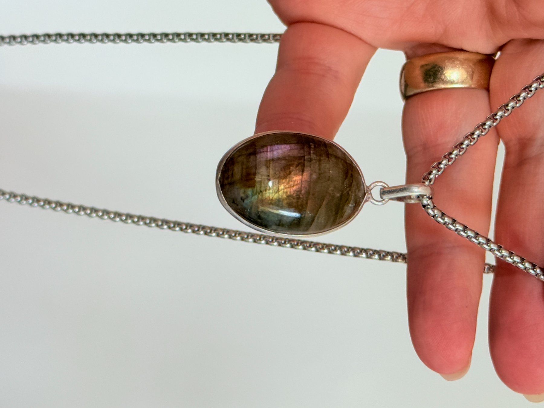 Colliers: Collier avec Labradorite – Neuf avec emballage d'origine à Genève par AWWA 9