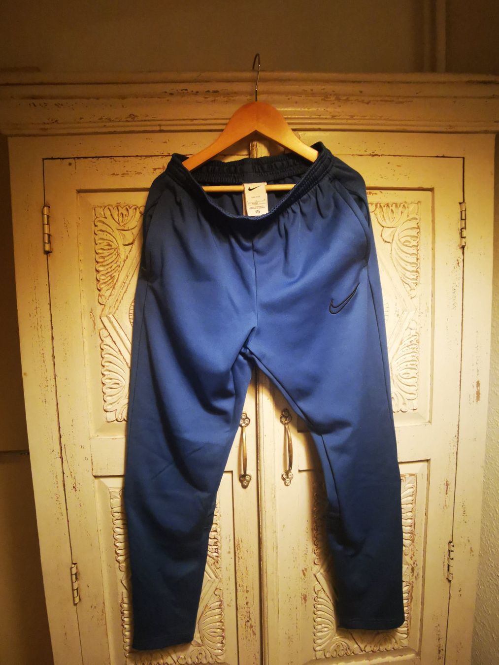 Nike Pantaloni: Training Nike – Usato da Genève venduto da rescateCH