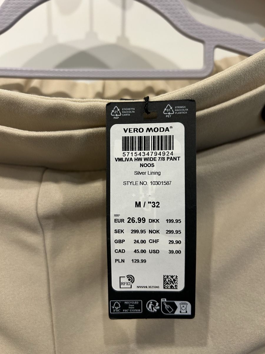 Vero Moda Pantaloni: Vero Moda Hose beige / Grösse M – Nuovo e nell'imballaggio originale da Emmenbrücke venduto da na170 2