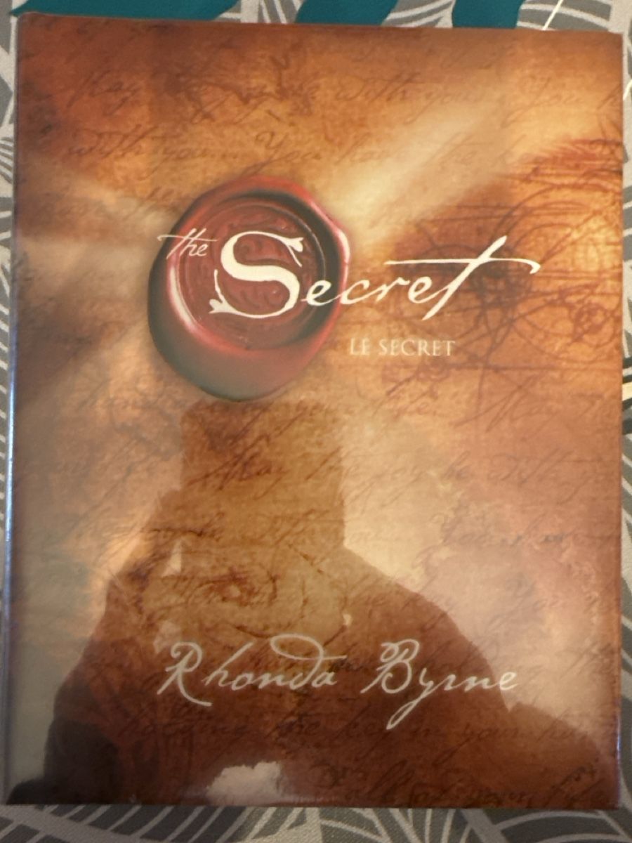 Libri: Le secret - Rhonda Byrne – Nuovo e nell'imballaggio originale da Genève venduto da DoualS