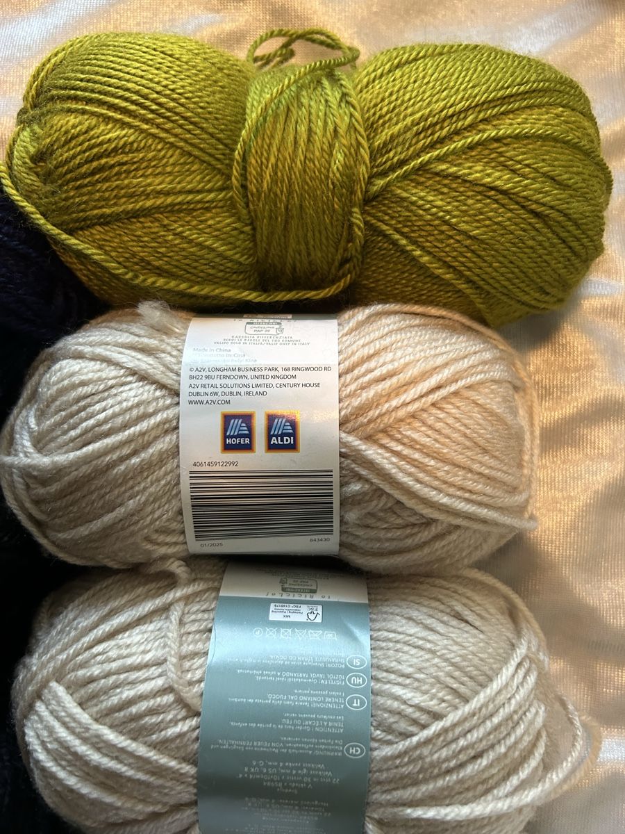 Lana: ***16 Wollknäuel diverse Farben*** – Nuovo (secondo la descrizione) da Winterthur venduto da stella67 4