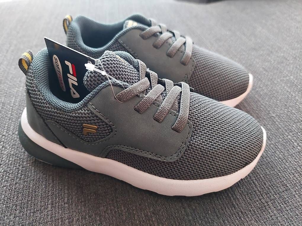 Scarpe per ragazzi: Baskets Fila - taille 27 - neuves – Usato da Chavannes-de-Bogis venduto da mag_hc8z 3