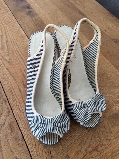 Scarpe da donna: Pumps Gr. 36 – Usato da Schöfflisdorf venduto da kin_2dp9