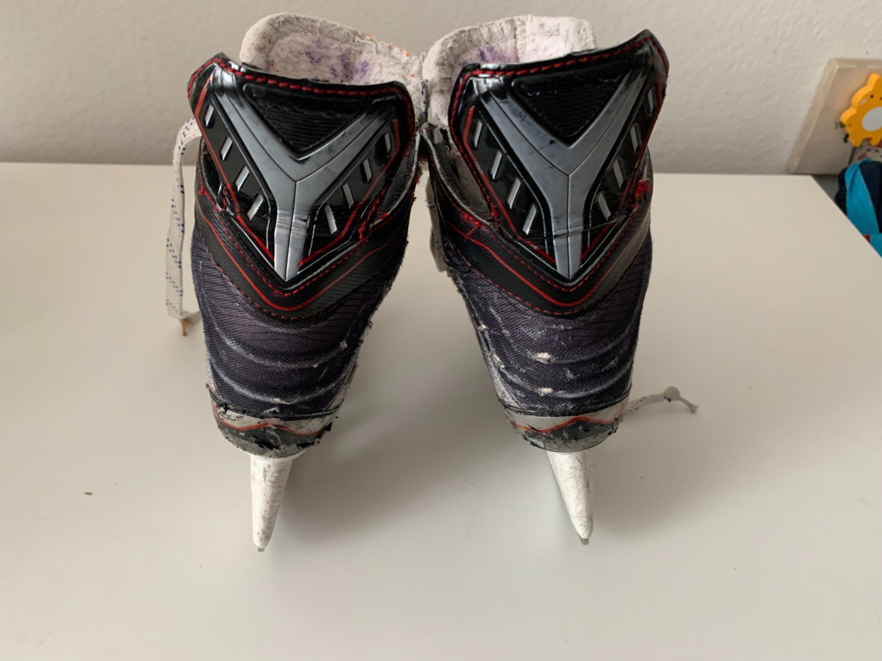 Pattini da ghiaccio: Bauer Vapor X400 Grösse 35 – Usato da Kreuzlingen venduto da deGriGri 3