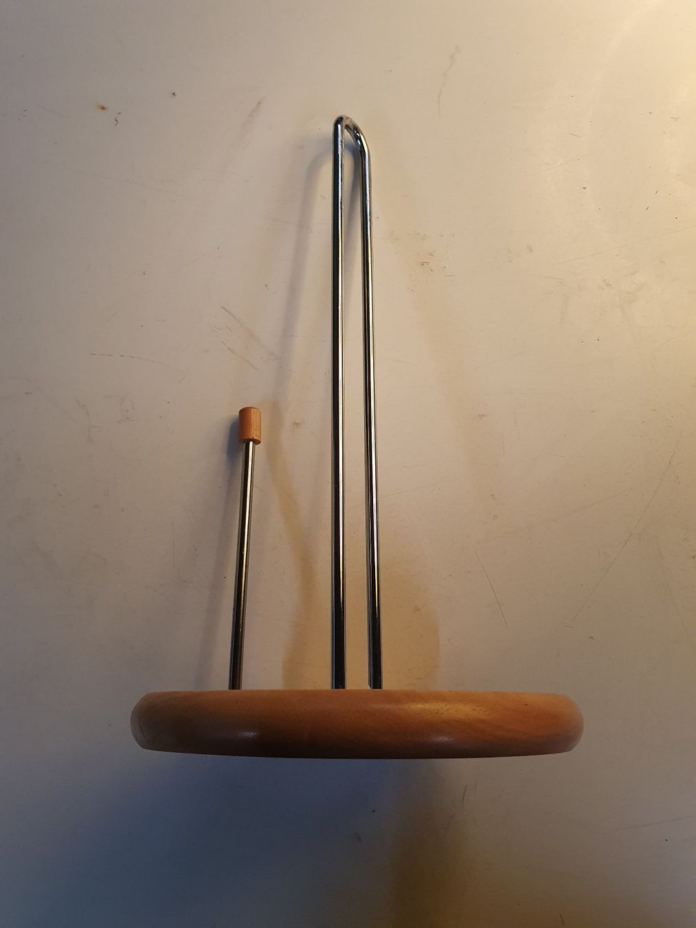 Ikea Altro per la casa: Haushaltspapierhalter Holz Chromstahl – Usato da Zürich venduto da loosebone