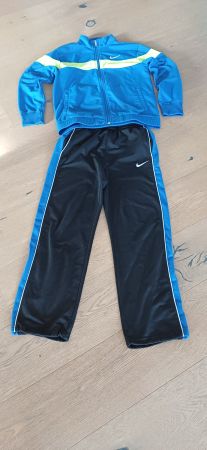 Nike Trainier, Kinder, Grösse 158, Top Zustand!