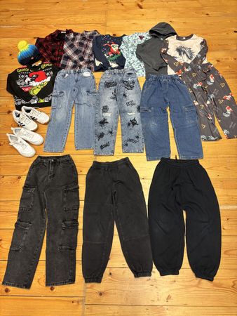Kleiderpaket Jungs, Grösse 134/140