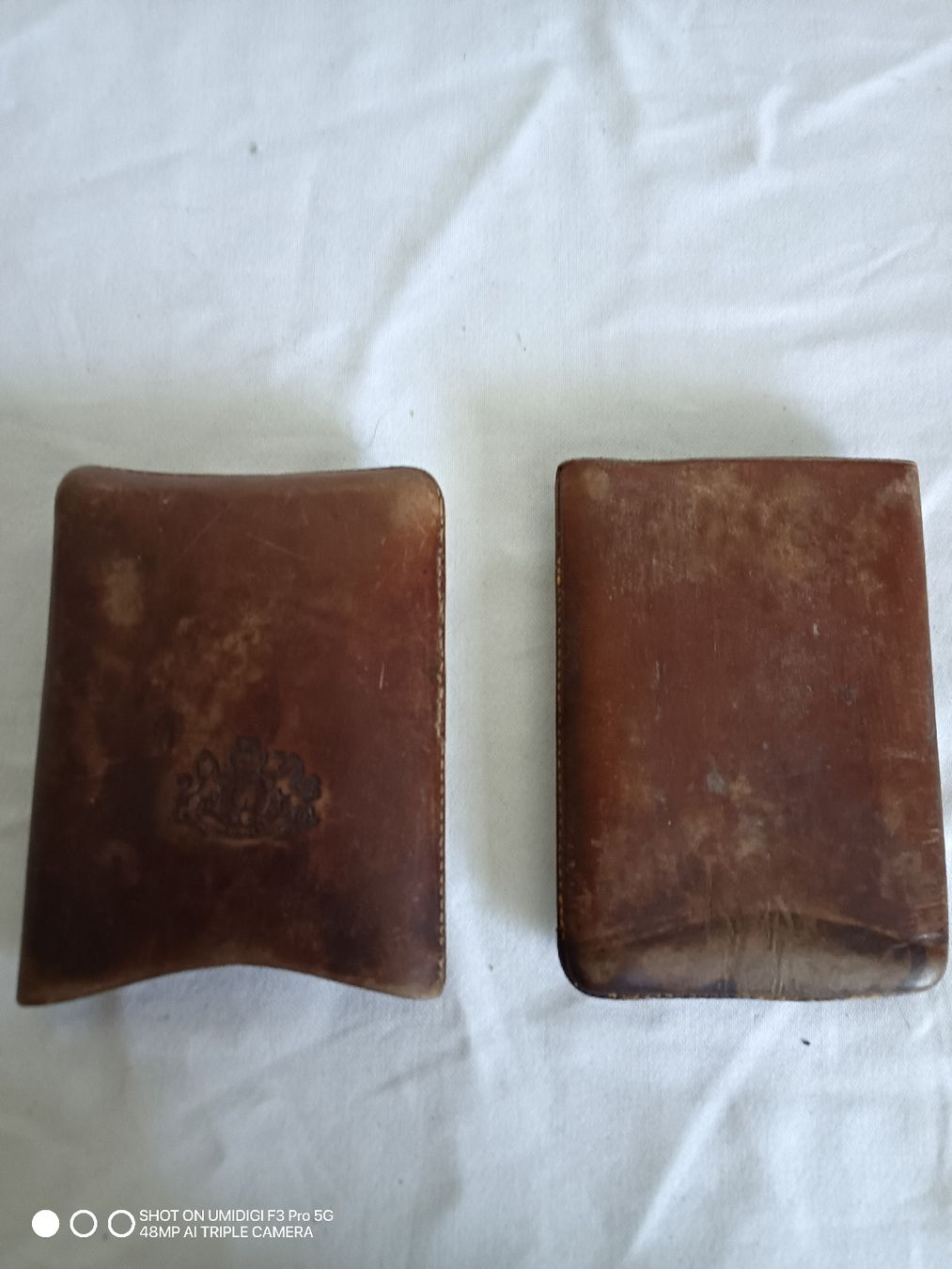 Altri Prodotti per fumatori: Zigarren Etui Leder Braun mit Emblem gebraucht Antik – Usato da Aarwangen venduto da to-hirschi