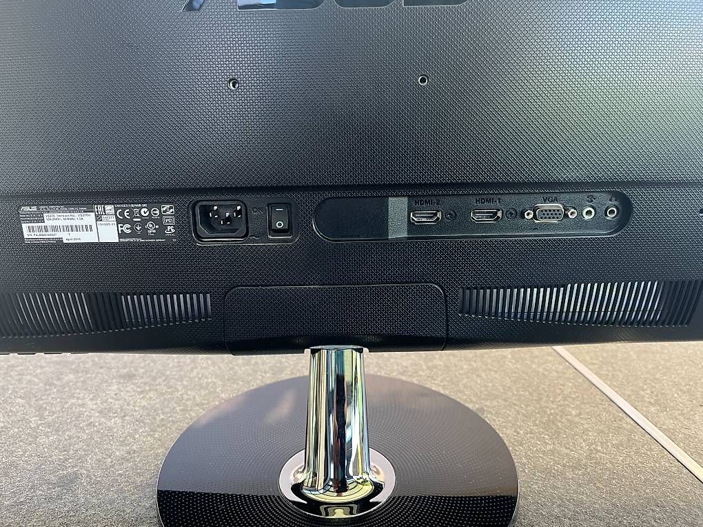 Asus Monitor: PC Monitore ASUS 27", Gaming, Büro - 2 Stk, Bildschirm – Usato da Oberschrot venduto da baldachin01 1