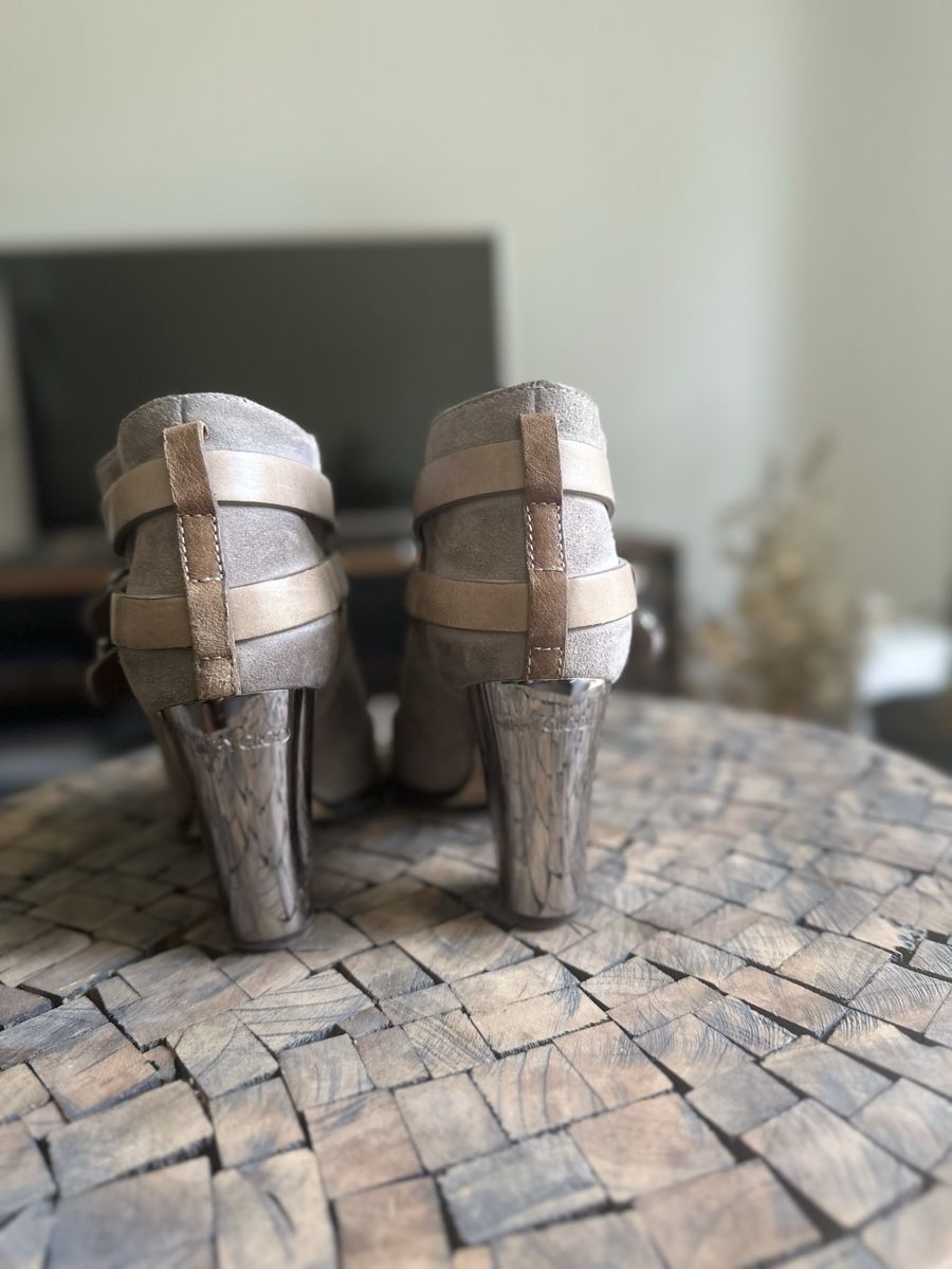 Jimmy Choo Scarpe da donna: Jimmy CHOO | Stiefeletten | Gr. 36.5 – Usato da Kilchberg ZH venduto da nad_6dwp 3