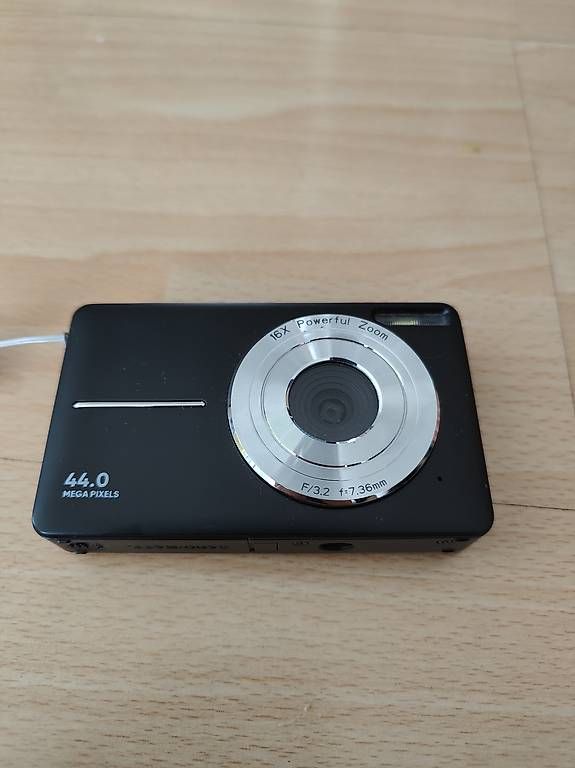 Kamera: Kamera 44.0 Megapixel 16x Zoom – Neu (gemäss Beschreibung) aus Unterägeri von sandaime