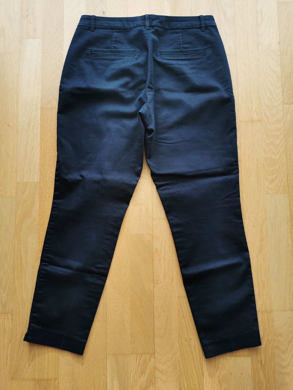 C&A Pantaloni: Dunkelblaue Anzughose, C&A, Grösse 36 – Usato da Ostermundigen venduto da AlwaysHaveFun90 1