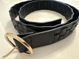 Schwarzer Damengürtel, goldene Schnalle 100cm (Nr 7)