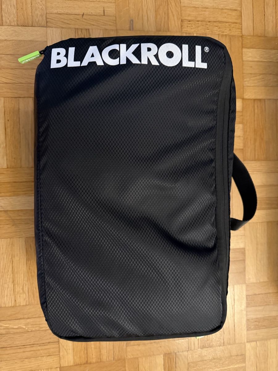 Blackroll Dispositivi per massaggi: BLACKROLL COMPRESSION BOOTS 2.0 Gr. M – Usato da Basel venduto da yfish99 1