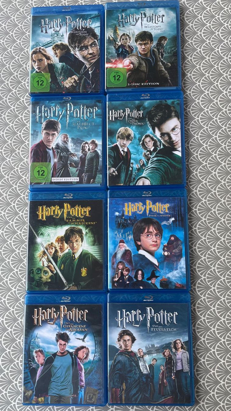 Tous les DVDs: HARRY POTTER-10 BLU RAY – D'occasion à Rorschacherberg par CD-Roli
