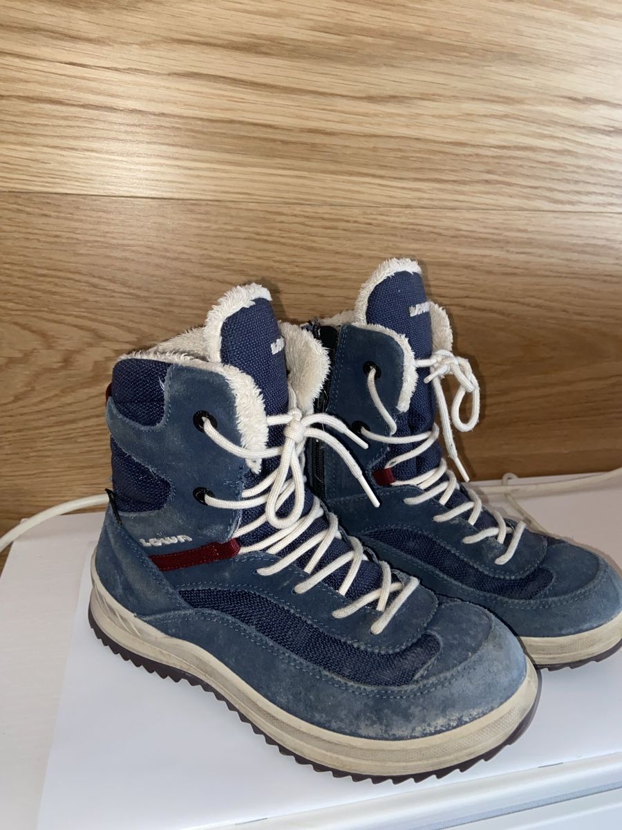 Lowa Scarpe per ragazzi: Lowa kinder winter schuhe – Usato da Volketswil venduto da DeAngela
