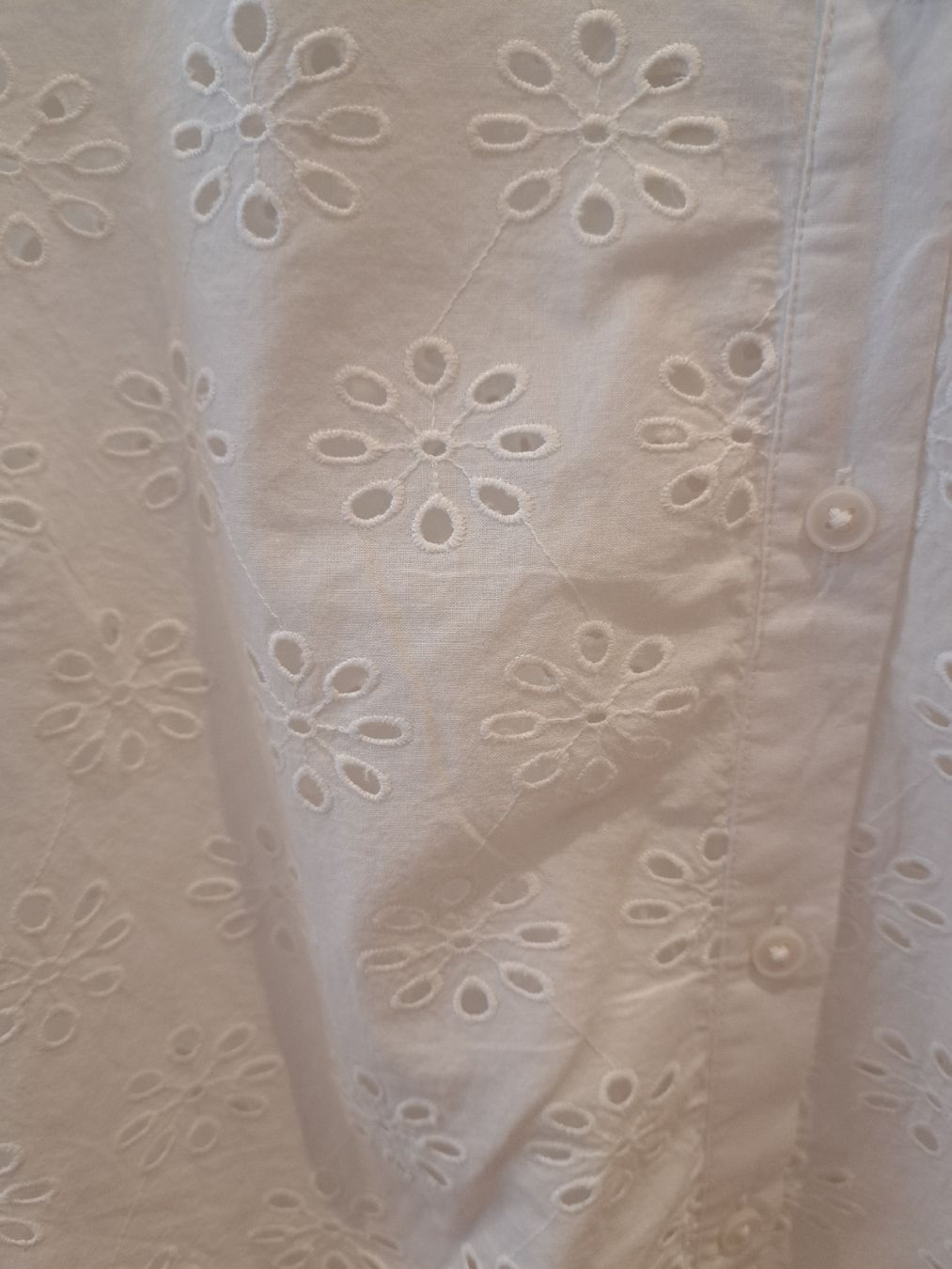 C&A Blusen: Lochlbluse neu Gr 34  – Neu (gemäss Beschreibung) aus Neuenkirch von satonoel 1