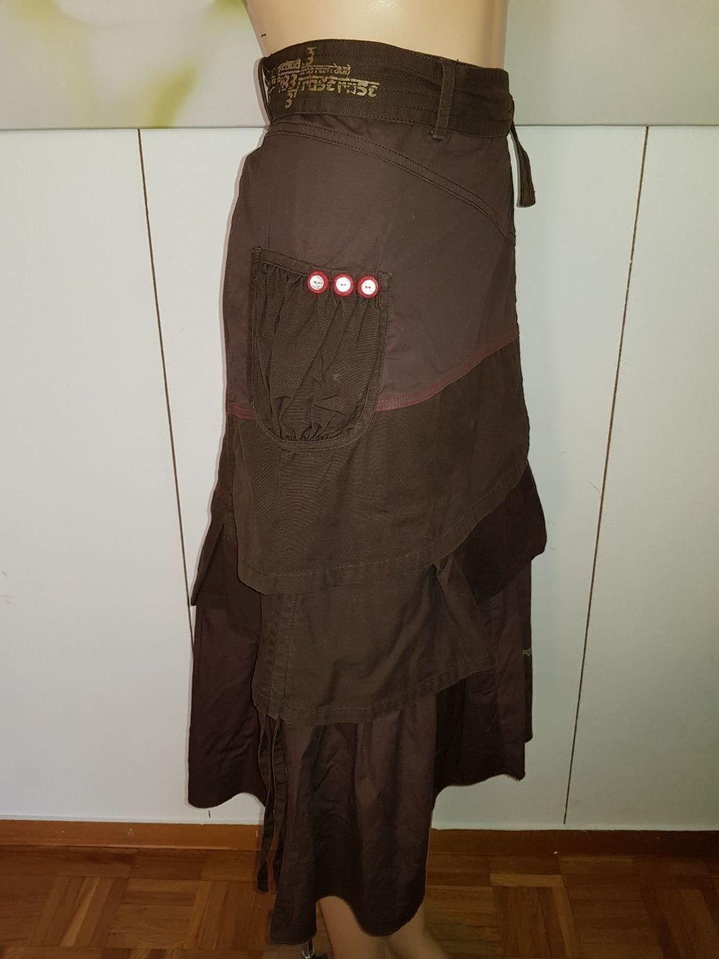 Gonne: ROSEBUD Jupe / Rock taille / Grosse 32 CH – Usato da Cossonay-ville venduto da Super-Price-Quality 2