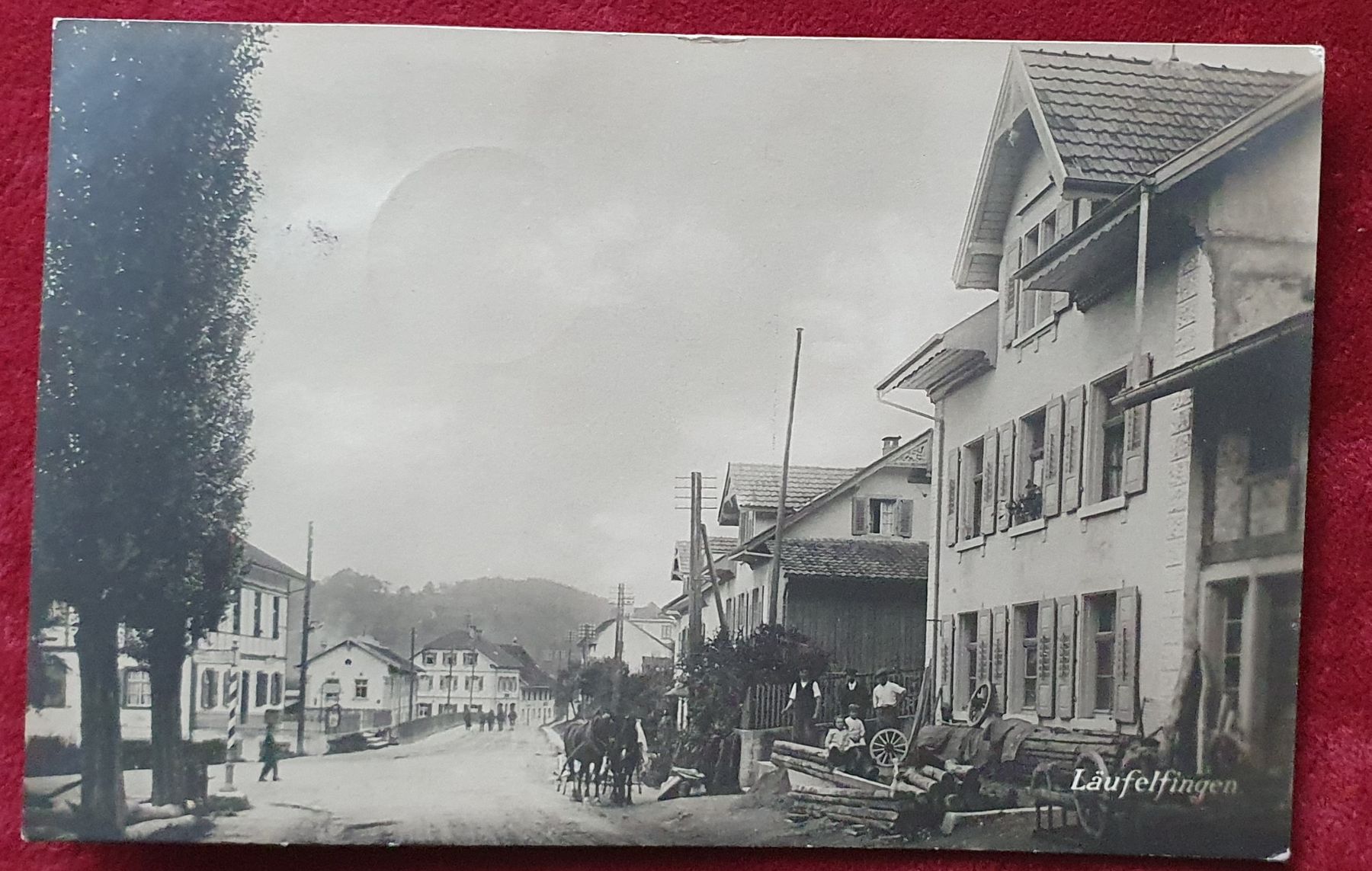 Cartes postales: Läufelfingen - belebt – D'occasion à Kreuzlingen par Rschweiz1