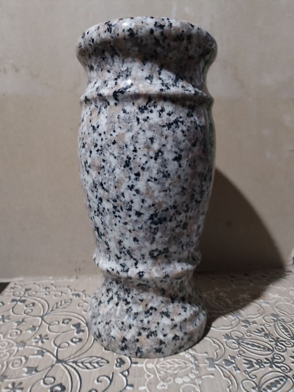 Vasi & Recipienti: Grabschmuck Vase – Nuovo (secondo la descrizione) da Oberriet SG venduto da SAGAV
