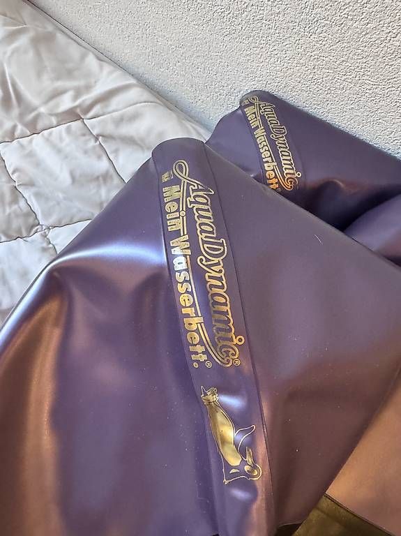 Materassi: Wasserbett Matratze 2x2 Meter – Usato da Rubigen venduto da seiler.patrick
