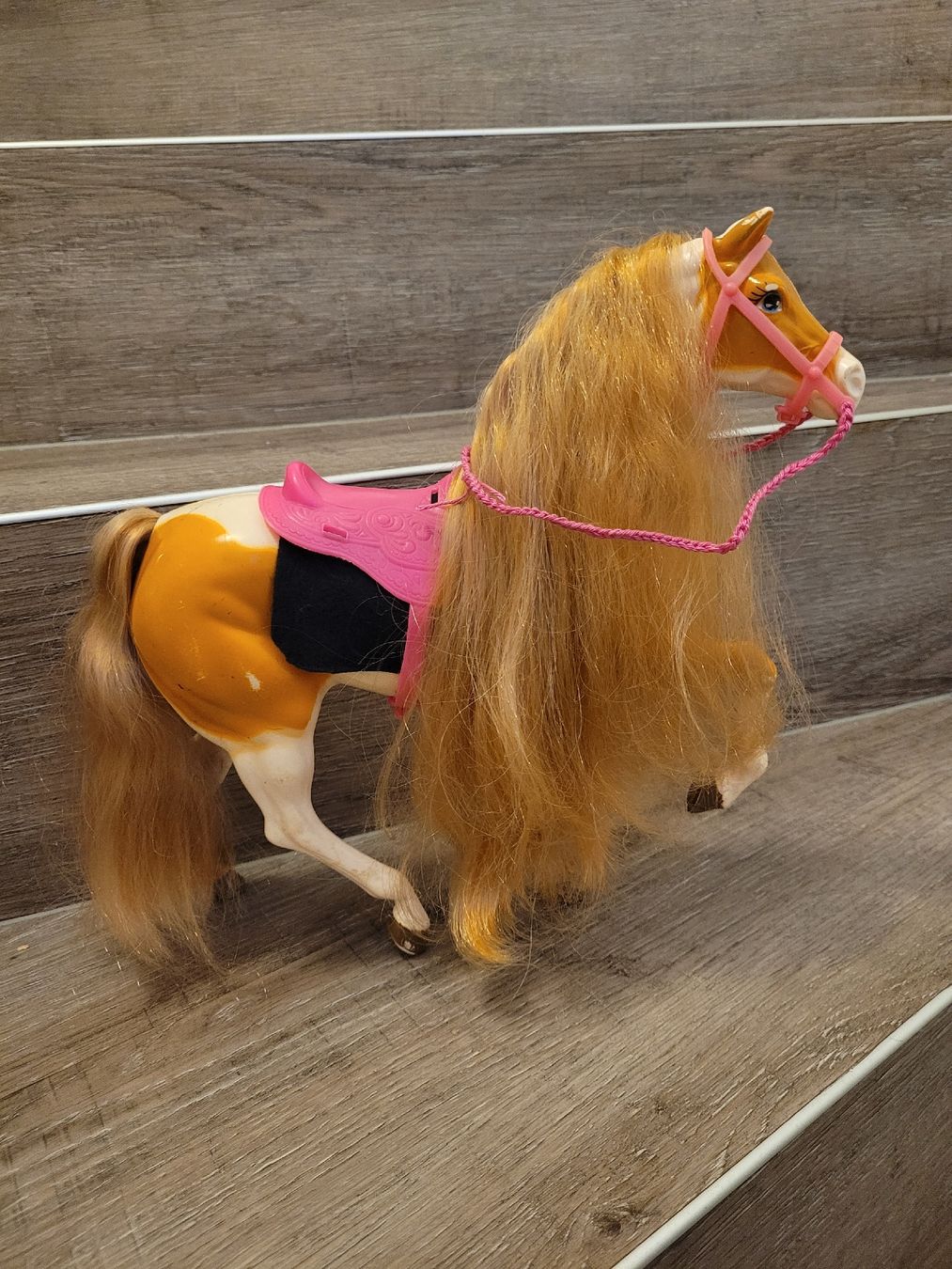 Giocattoli: Barbie Pferd Lucky – Usato da Niederbuchsiten venduto da klengyel 1