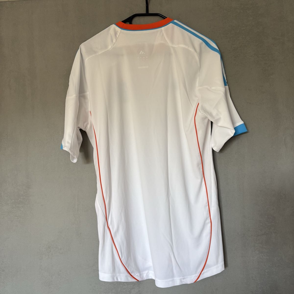 Adidas Canottiere & Pantaloni: Olympique Marseille Trikot Adidas – Usato da Winterthur venduto da LaBodega 4