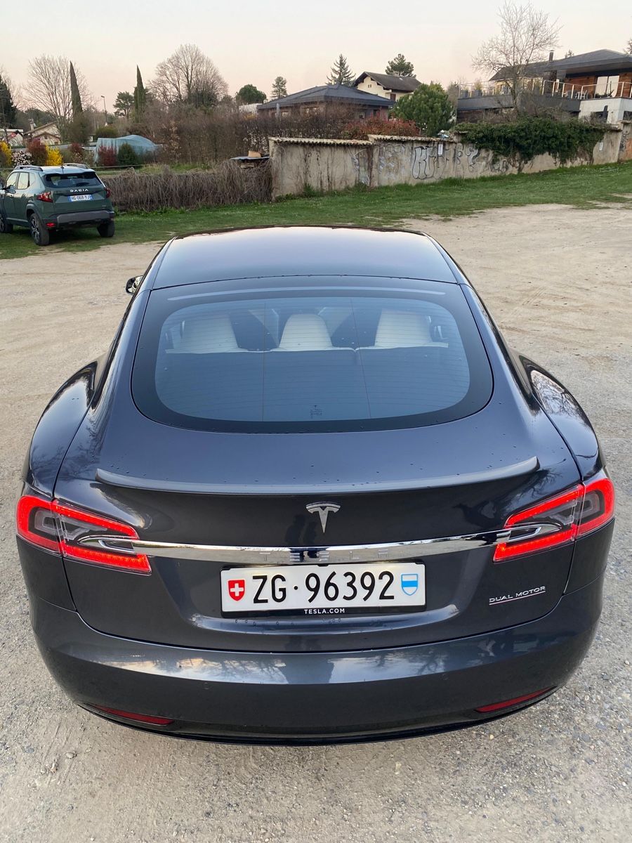Tesla Automobili: Tesla Model S – Usato da GENÈVE venduto da SwissElima 1