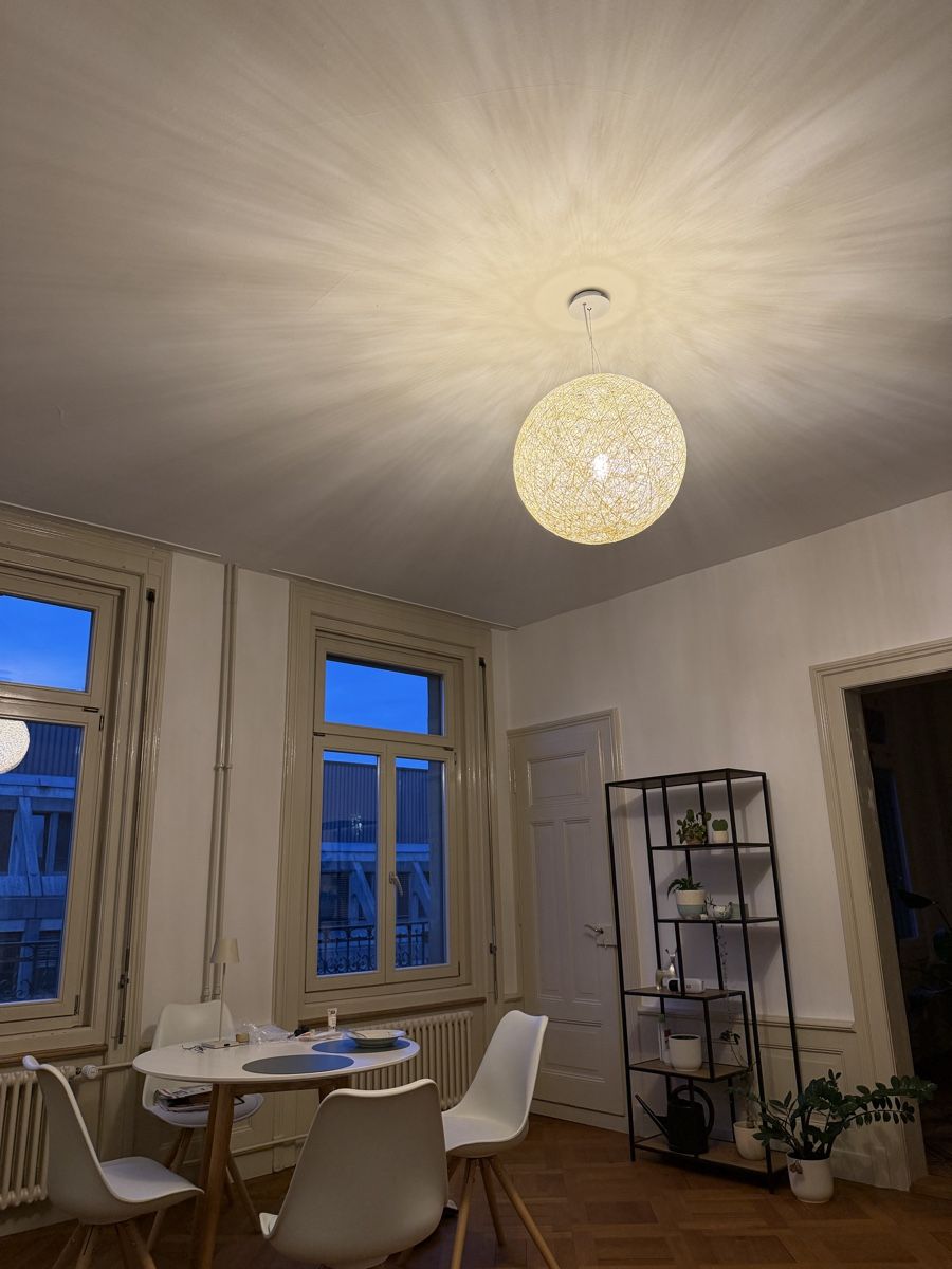 Kronleuchter & Deckenlampen: Pendelleuchte / Deckenlampe / Hängelampe Kugel cremeweiss – Gebraucht aus Bern von nsigner 2